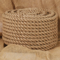 Corda de juta com 50 m de comprimento e 24 mm de espessura
