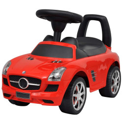 Carro para crianças a pedais vermelho