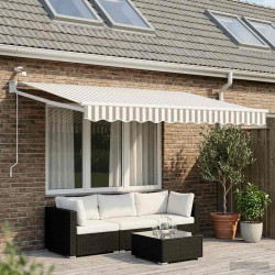 Toldo retrátil elétrico cinza claro e branco